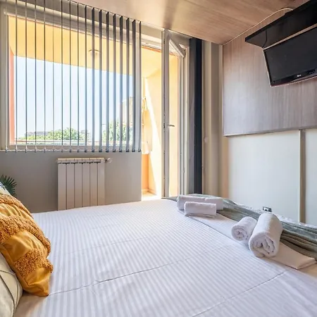 Deja Vu, Cozy & Quiet 1 Bdr Fast Wi-fi Апартамент