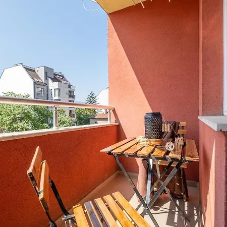 Deja Vu, Cozy & Quiet 1 Bdr Fast Wi-fi