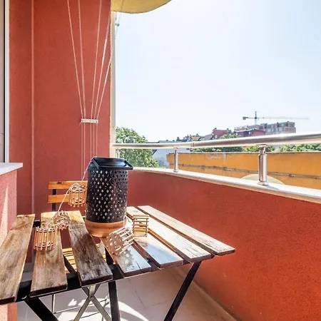 Deja Vu, Cozy & Quiet 1 Bdr Fast Wi-fi Lejlighed Sofia