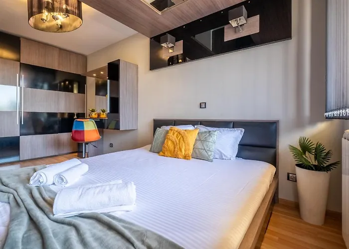 Deja Vu, Cozy&quiet 1 Bdr Fast Wi-fi