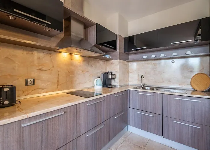 Deja Vu, Cozy & Quiet 1 Bdr Fast Wi-fi Appartement *